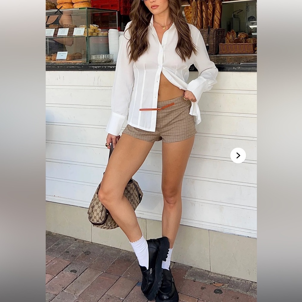 Madrid Belted Plaid Short
